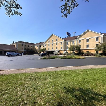 Comfort Suites Scranton Near Montage Mountain Екстериор снимка